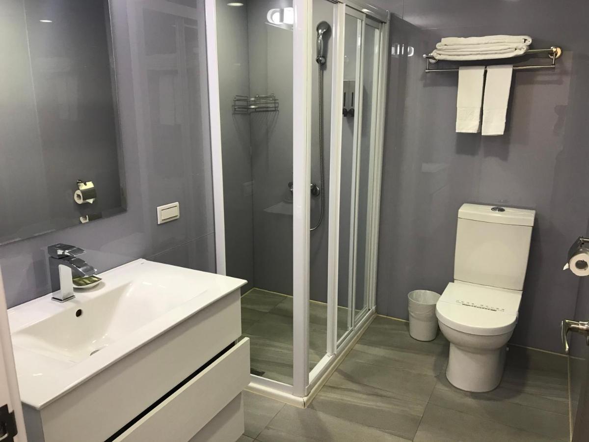 Golden Garden Hotel Тайбэй Экстерьер фото
