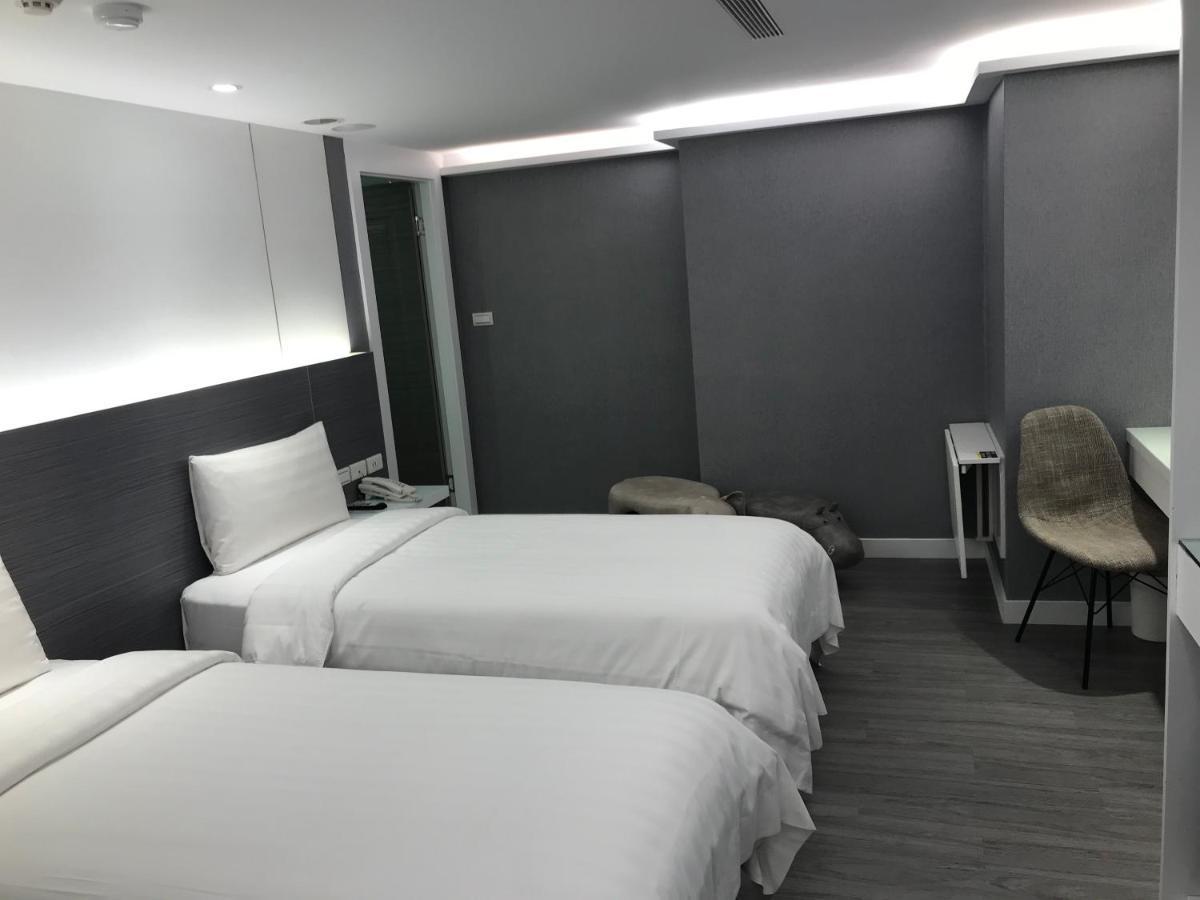 Golden Garden Hotel Тайбэй Экстерьер фото