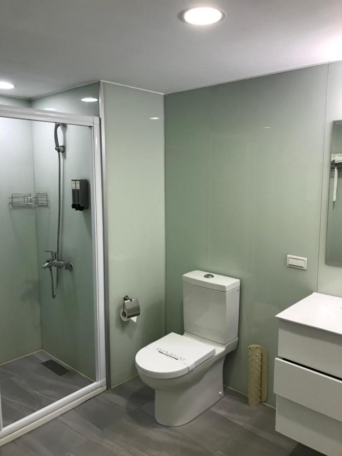 Golden Garden Hotel Тайбэй Экстерьер фото