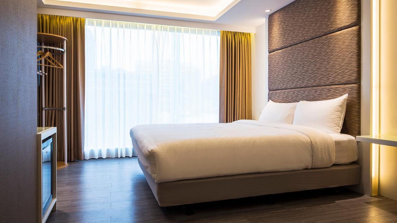 Golden Garden Hotel Тайбэй Экстерьер фото